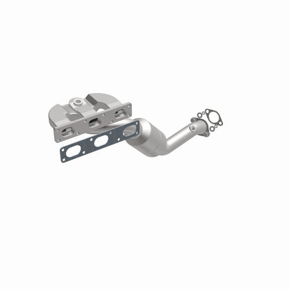 MagnaFlow Direct Fit Catalytic Converter 04-05 BMW 530i 3.0L Front