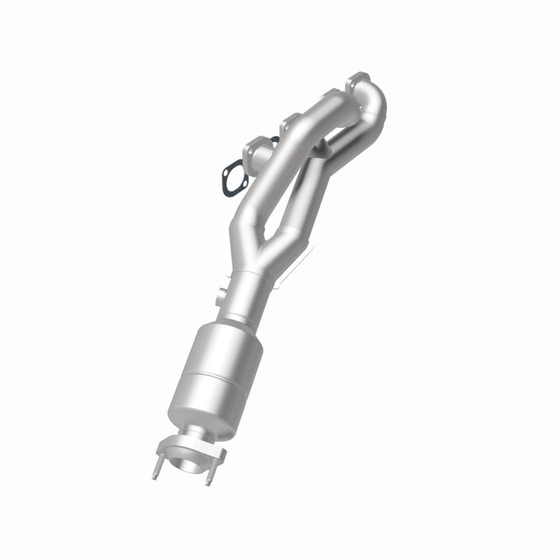 MagnaFlow Direct Fit Catalytic Conv BMW 99-03 540I 4.4L / 99-01 740I/740IL 4.4L California - P/S