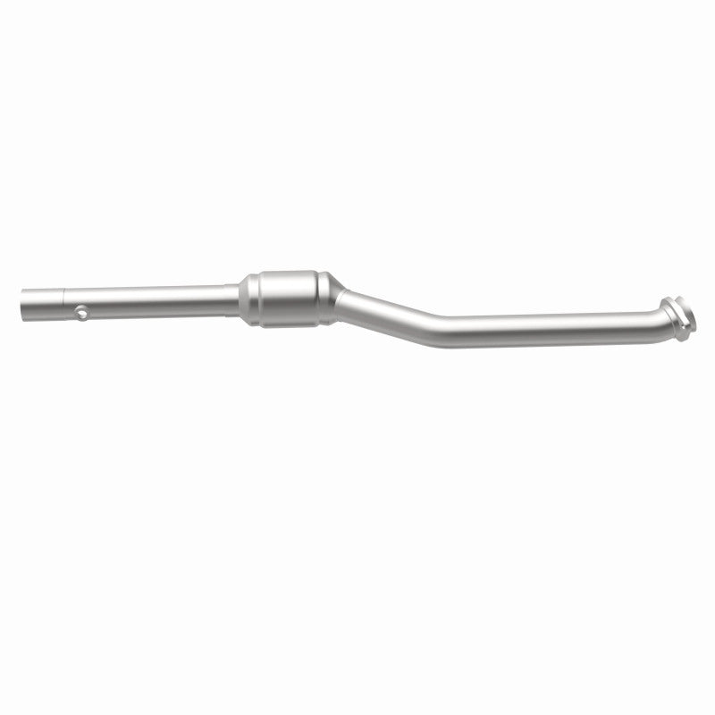 MagnaFlow Direct Fit Catalytic Converter 99-00 BMW 540i 4.4L PS Rear