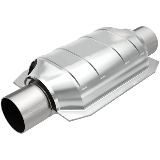 MagnaFlow Universal Catalytic Converter 2.25 w/ single O2 OEM