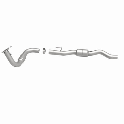 MagnaFlow Direct Fit Catalytic Converter 02-03 Avalanche 8.1 DS OEM