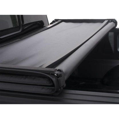 Lund 14-17 Chevy Silverado 1500 (5.5ft. Bed) Genesis Tri-Fold Tonneau Cover - Black