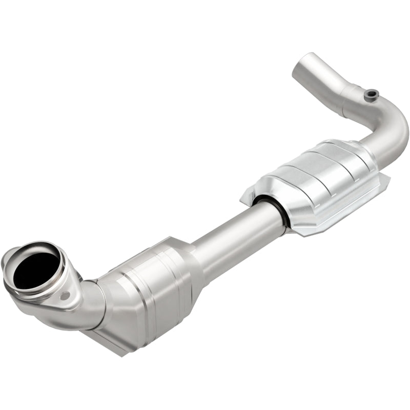 MagnaFlow Direct Fit Catalytic Converter 00-04 Ford E150 4.6L Driver Side