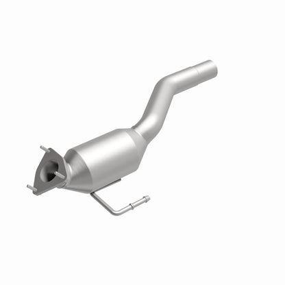 MagnaFlow Direct Fit Catalytic Converter 04-07 VW Touareg 4.2L Driver Side
