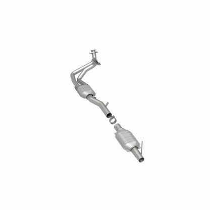 MagnaFlow Direct Fit Catalytic Converter 96 Ford F-150 4.9L