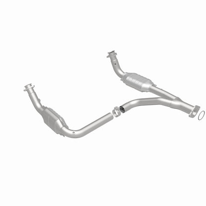 MagnaFlow DF Cat Conv 07-09 Chevrolet/GMC Silverado/Sierra 2500 HD 6.0L Y-Pipe Assy excludes Classic