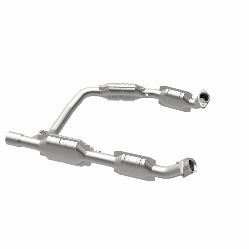 MagnaFlow Direct Fit Catalytic Converter Ford E350 Van 06 5.4L OEM