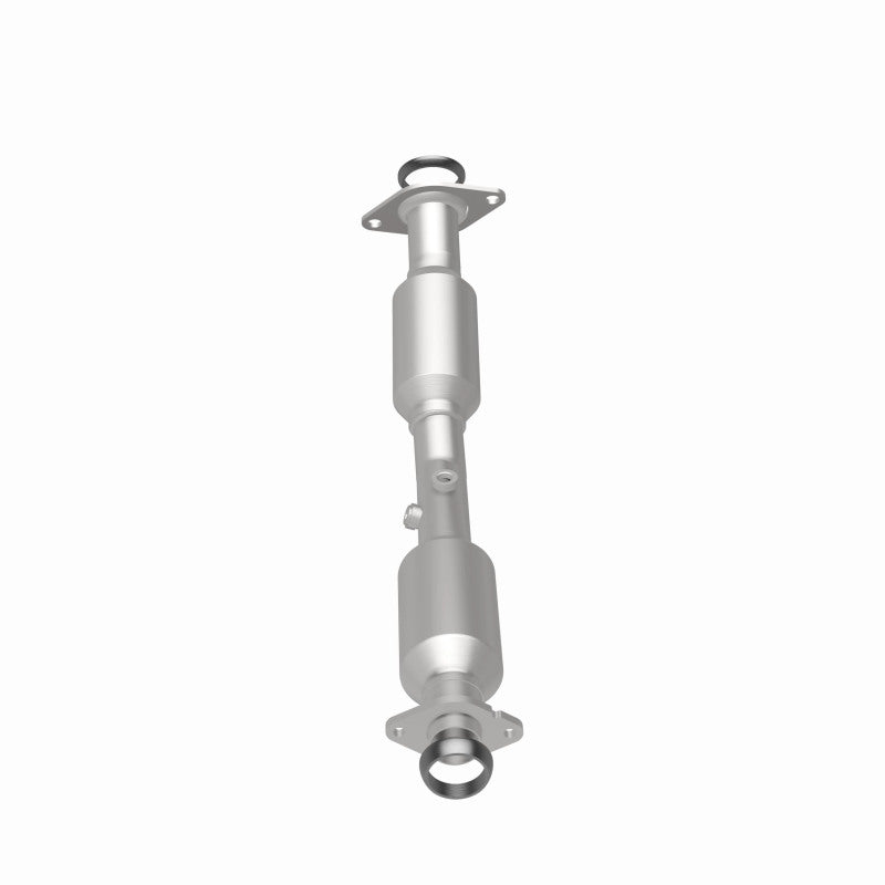 MagnaFlow Direct Fit Catalytic Converter OEM 2013-2017 Nissan Sentra Underbody