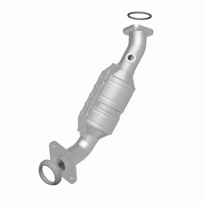 MagnaFlow Direct Fit Catalytic Converter 04-07 Cadillac CTS 2.8L/3.6L Driver Side
