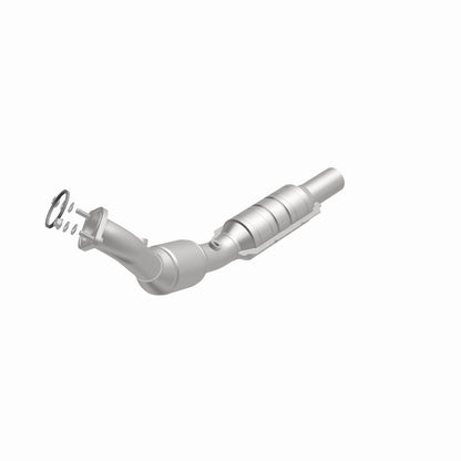 MagnaFlow Direct Fit Catalytic Converter 10-11 Chevy Camaro 3.6L Passenger Side