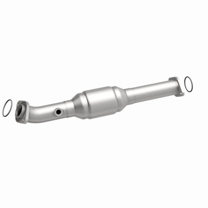 MagnaFlow Direct Fit Catalytic Converter 05-09 Toyota Tacoma 4.0L P/S Rear