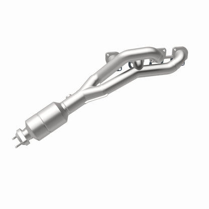 MagnaFlow Direct Fit Catalytic Conv BMW 99-03 540I 4.4L / 99-01 740I/740IL 4.4L California - P/S