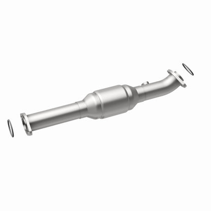 MagnaFlow Direct Fit Catalytic Converter 05-09 Toyota Tacoma 4.0L P/S Rear
