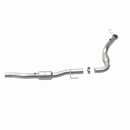 MagnaFlow Direct Fit Catalytic Converter 02-03 Avalanche 8.1 DS OEM
