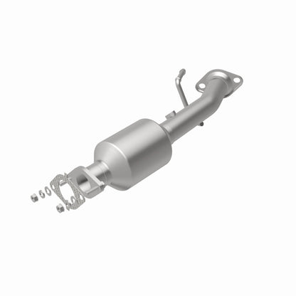 MagnaFlow California Direct Fit Catalytic Converter 13-15 Nissan NV200 2.0L