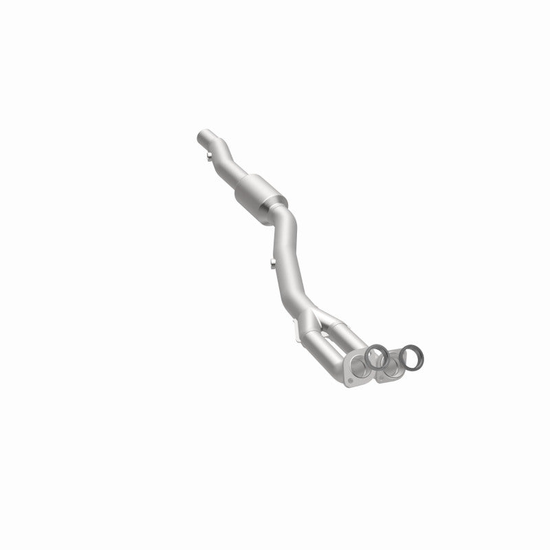 MagnaFlow Direct Fit Catalytic Converter 97-98 BMW 540i 4.4L / 740I 4.4L / 96-98 740IL 4.4L P/S