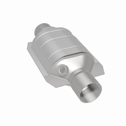 MagnaFlow Universal Catalytic Converter 2 W/Single O2 Boss