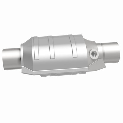 MagnaFlow Universal Catalytic Converter 1.75 W/Single O2 Boss