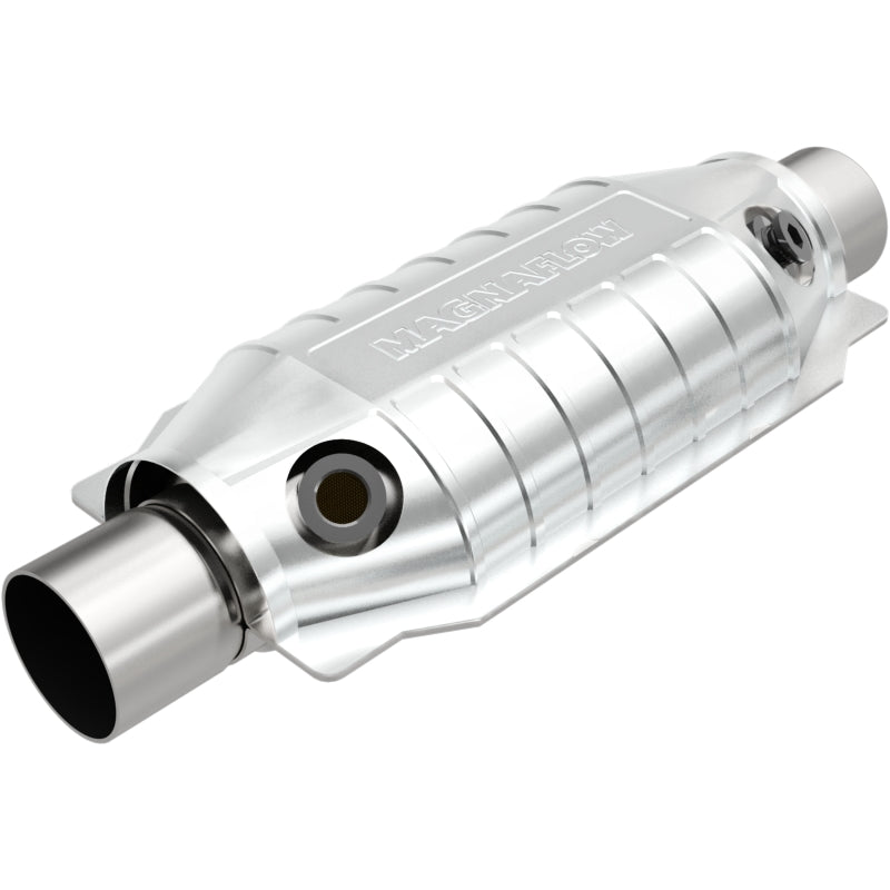 MagnaFlow Universal Catalytic Converter 2.5 Dual O2 Boss