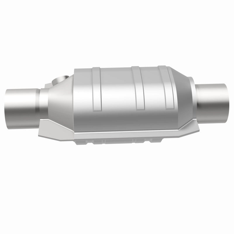 MagnaFlow Universal Catalytic Converter 1.75 W/Single O2 Boss