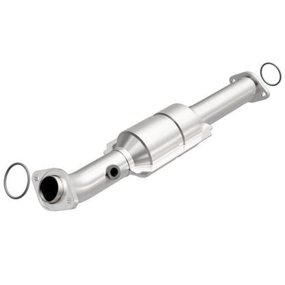 MagnaFlow Direct Fit Catalytic Converter 05-09 Toyota Tacoma 4.0L P/S Rear