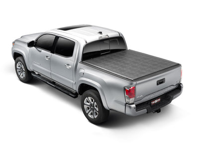 Truxedo 2022 Toyota Tundra 6ft. 6in. Sentry Bed Cover - With Deck Rail System