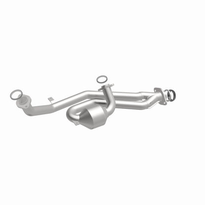 MagnaFlow Direct Fit Catalytic Converter 01-03 Toyota Sienna 3.0L fr