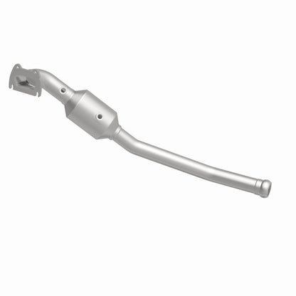 MagnaFlow Direct Fit Catalytic Conv 13-18 Dodge Durango 3.6L V6 / 13-18 Jeep Grand Cherokee 3.6L V6
