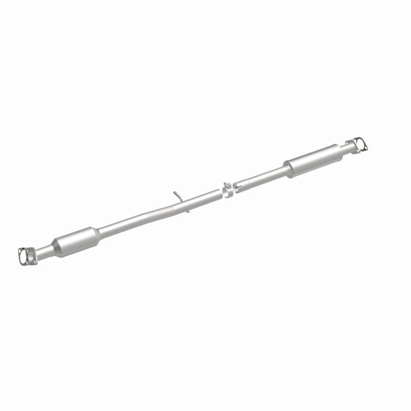 MagnaFlow Direct Fit Catalytic Converter OEM 14-15 Hyundai Tucson 2.0L Underbody