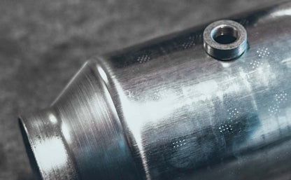MagnaFlow Universal Catalytic Converter 2.25 inch C/C spun body