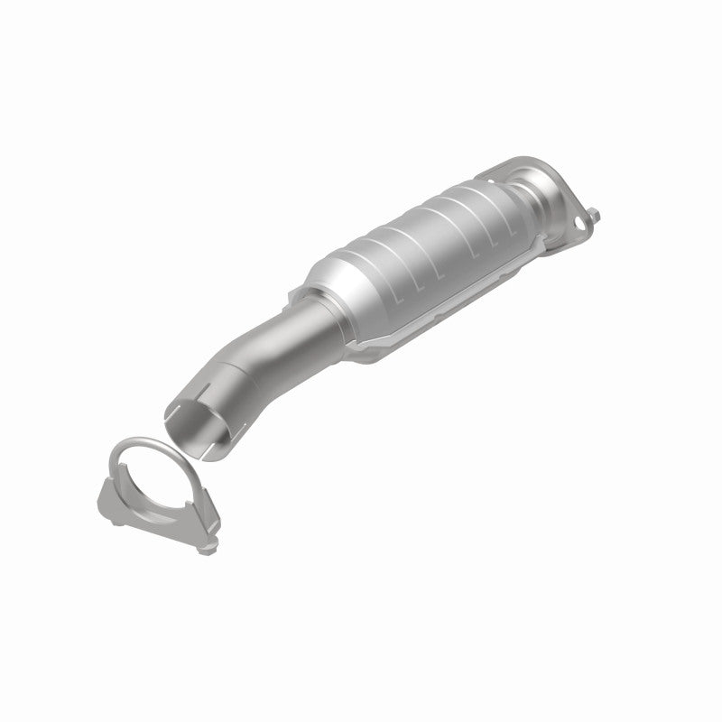 MagnaFlow Direct Fit Catalytic Converter 04 Toyota Sienna 3.3L