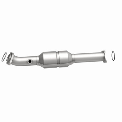 MagnaFlow Direct Fit Catalytic Converter 05-09 Toyota Tacoma 4.0L P/S Rear