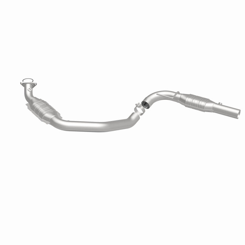 MagnaFlow Direct Fit Catalytic Converter 07-08 Express 2500 4.8L Driver Side