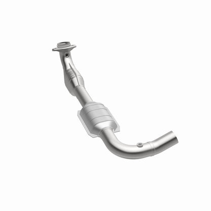 MagnaFlow Direct Fit Catalytic Converter 00-04 Ford E150 4.6L Driver Side