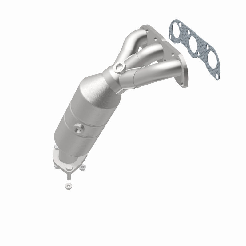 MagnaFlow Direct Fit Catalytic Converter 04-05 Suz Verona2.5 Manifold Rear