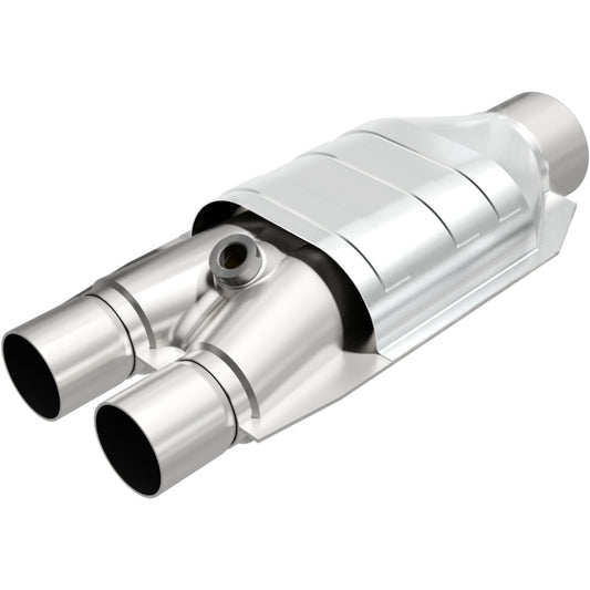 MagnaFlow Universal Catalytic Converter 2/3 D/S Single O2 Boss