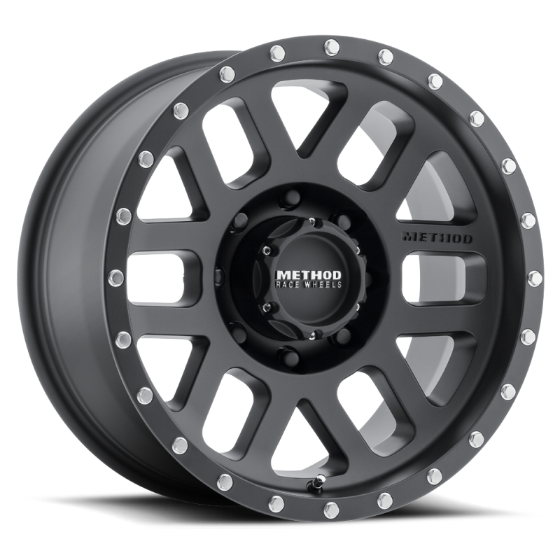 Method MR306 Mesh 18x9 -12mm Offset 8x6.5 130.81mm CB Matte Black Wheel