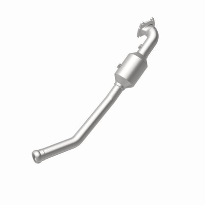 MagnaFlow Direct Fit Catalytic Conv 13-18 Dodge Durango 3.6L V6 / 13-18 Jeep Grand Cherokee 3.6L V6