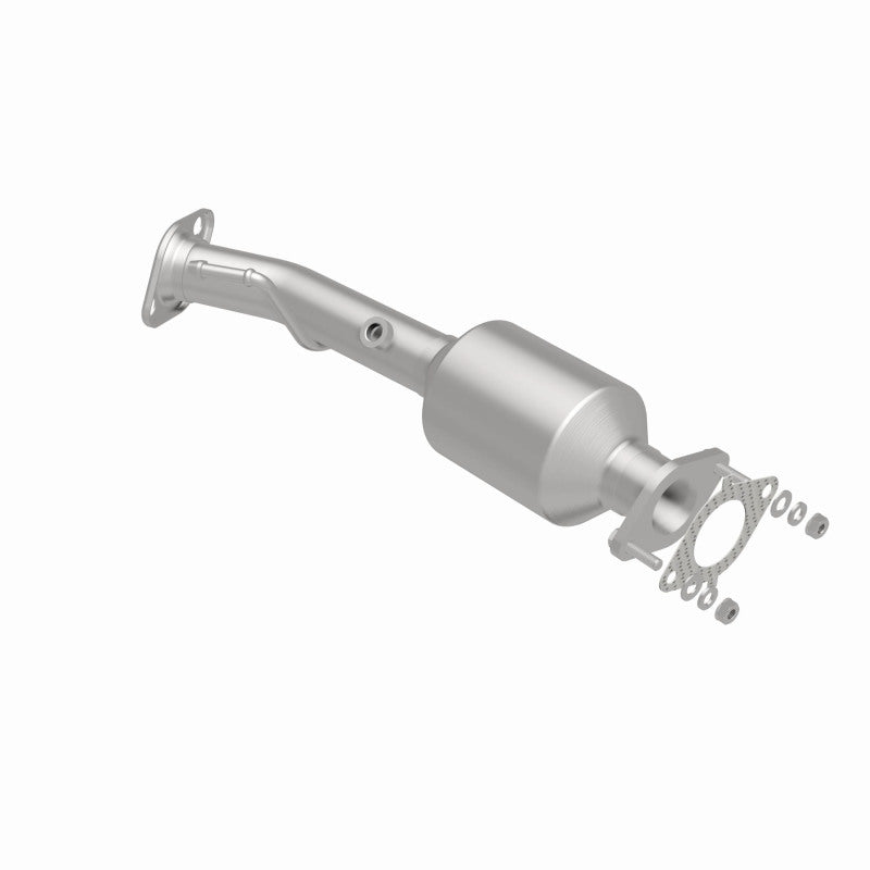 MagnaFlow California Direct Fit Catalytic Converter 13-15 Nissan NV200 2.0L