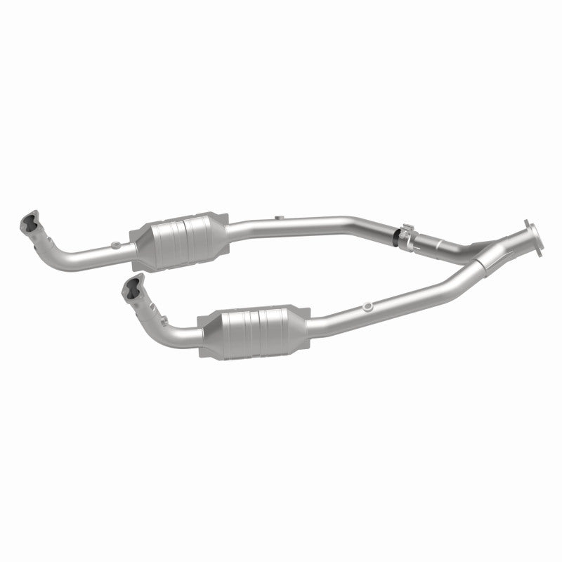 MagnaFlow Direct Fit Catalytic Converter 99-04 LR Discovery V8 OEM