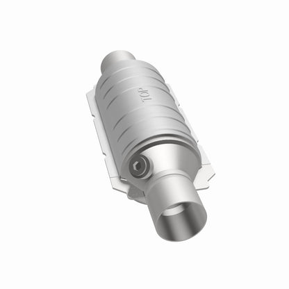 MagnaFlow Univ Cat Conv 2in Inlet/Outlet Ctr/Ctr Round 11in Body L x 5.125in W x 15in Overall L