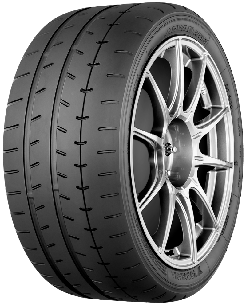 Yokohama A008P Tire - 225/50ZR16 92W