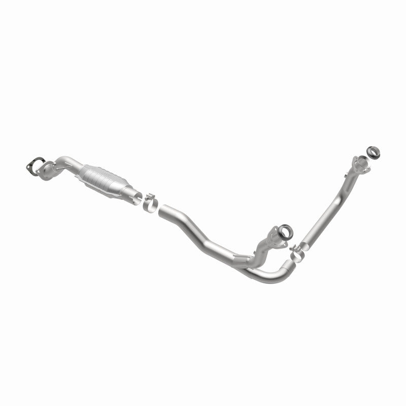 MagnaFlow Direct Fit Catalytic Converter 00-05 Blazer 4WD 4.3L OEM