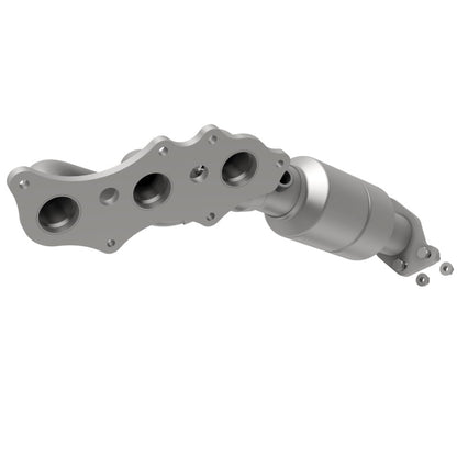 MagnaFlow Direct Fit Catalytic Converter 10-12 Toyota FJ/4Runner 4.0L