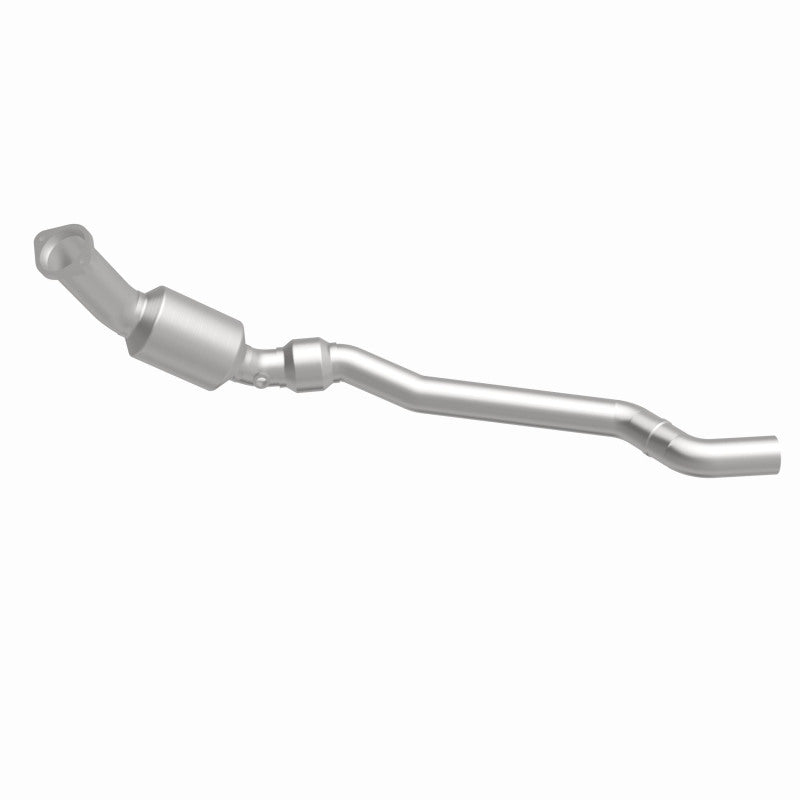 MagnaFlow Direct Fit Catalytic Converter 06-14 Chrysler 300 5.7L