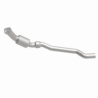 MagnaFlow Direct Fit Catalytic Converter 06-14 Chrysler 300 5.7L
