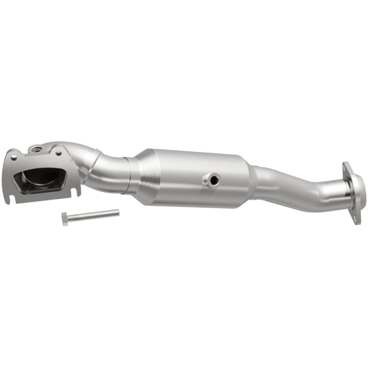 MagnaFlow Direct Fit Catalytic Converter 15-19 Ram 1500 3.6L OEM Grade Fed/EPA Compliant Manifold
