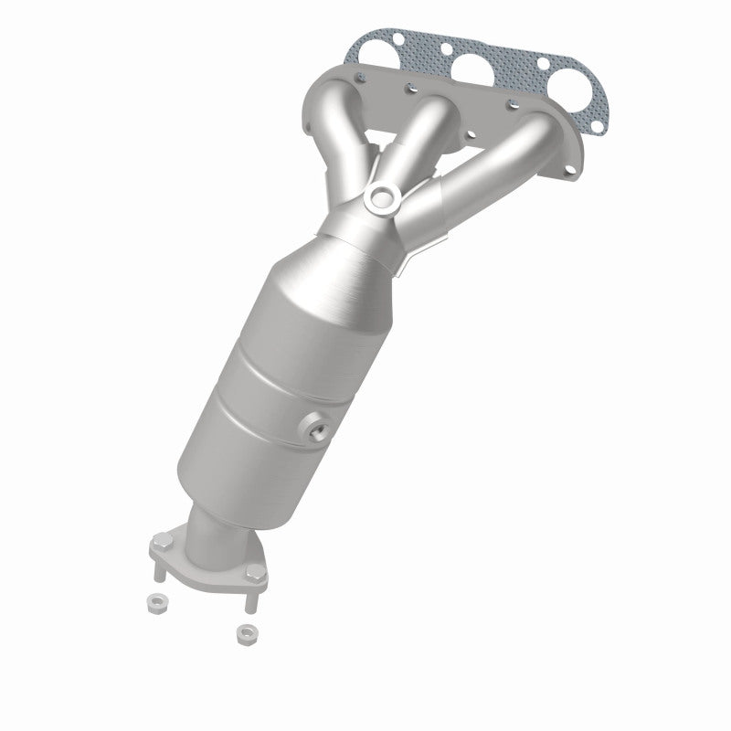 MagnaFlow Direct Fit Catalytic Converter 04-05 Suz Verona2.5 Manifold Rear