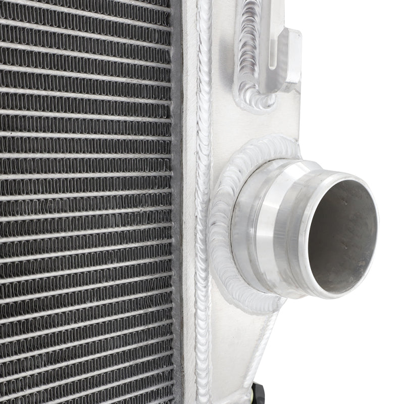 Mishimoto 17-19 Chevrolet/GMC 6.6 L5p Duramax Radiator