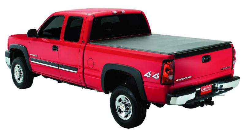 Lund 05-15 Toyota Tacoma (5ft. Bed) Genesis Tri-Fold Tonneau Cover - Black